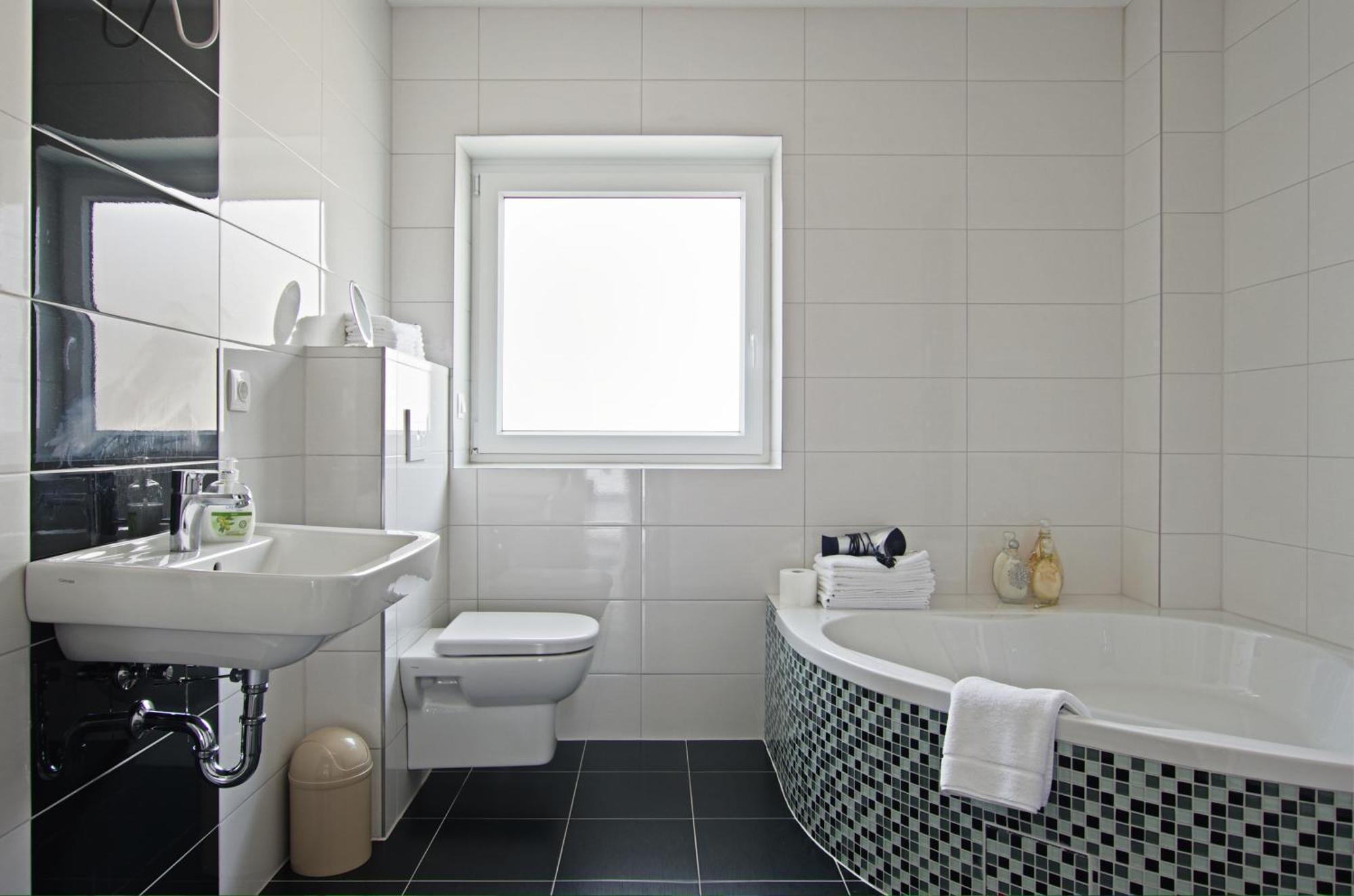 Private Rooms Hannover - Room Agency Bilik gambar